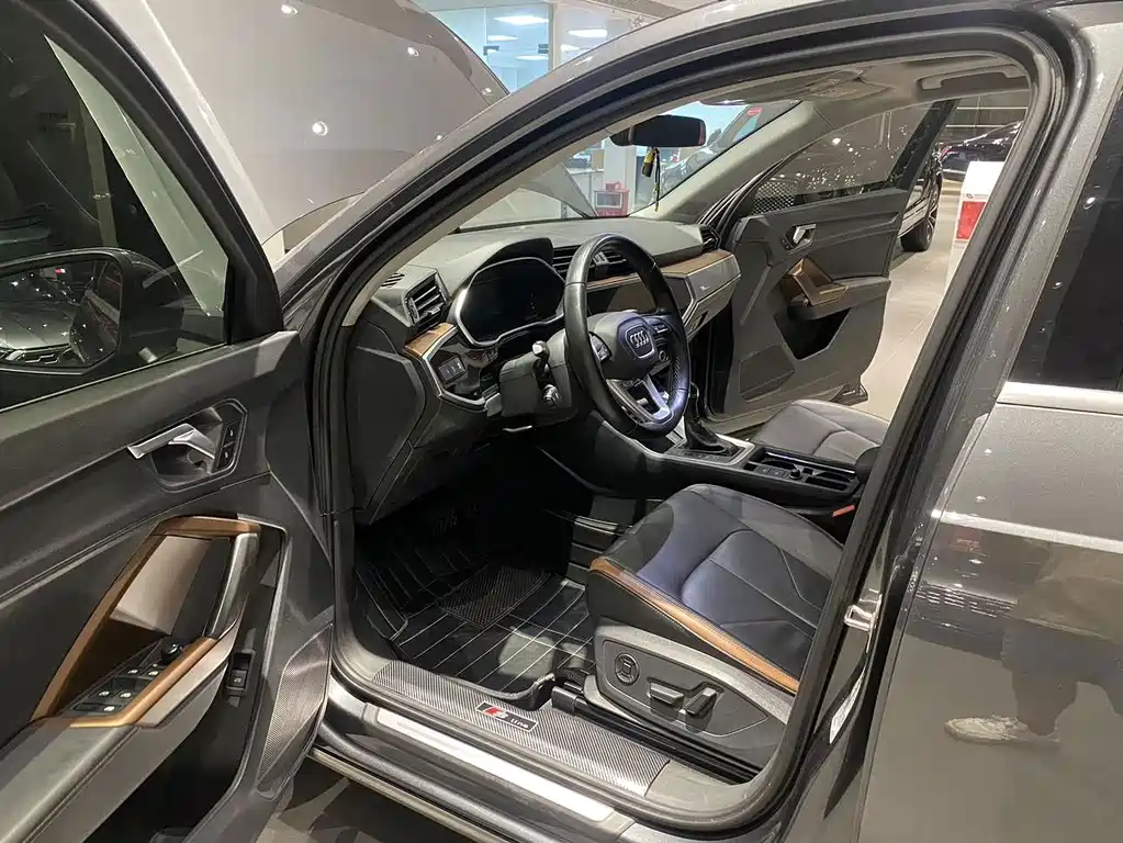 Audi Q3 — миниатюра 7