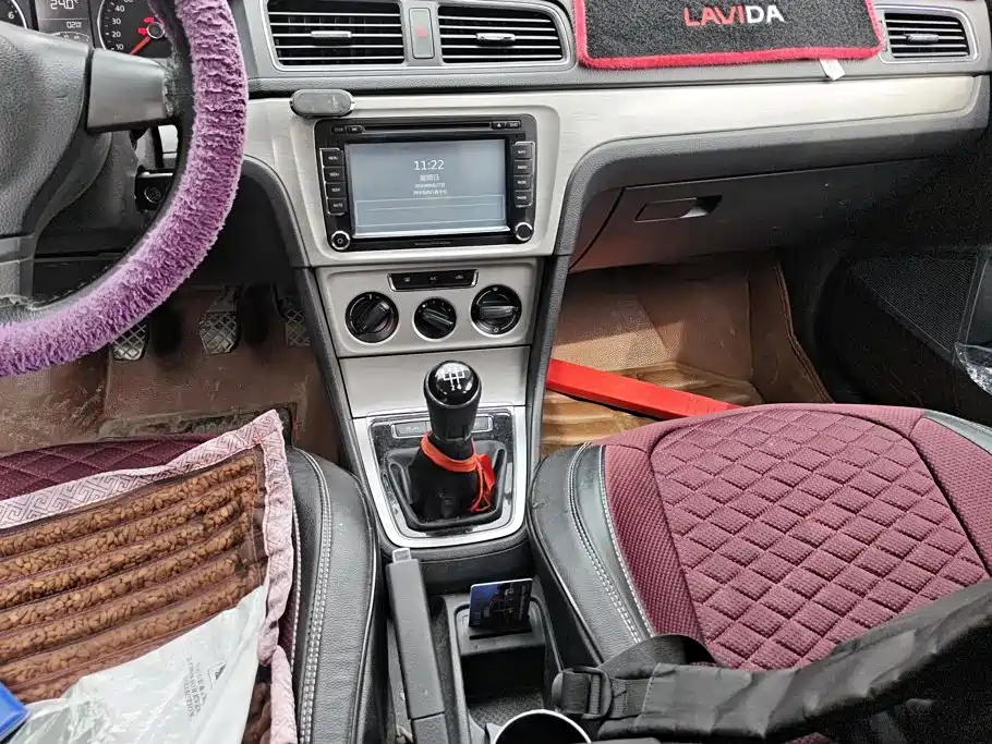 Volkswagen Lavida — миниатюра 16