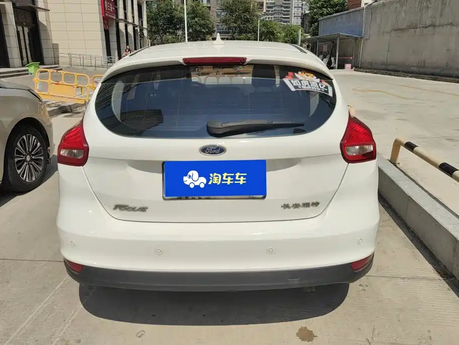 Ford Focus — миниатюра 4