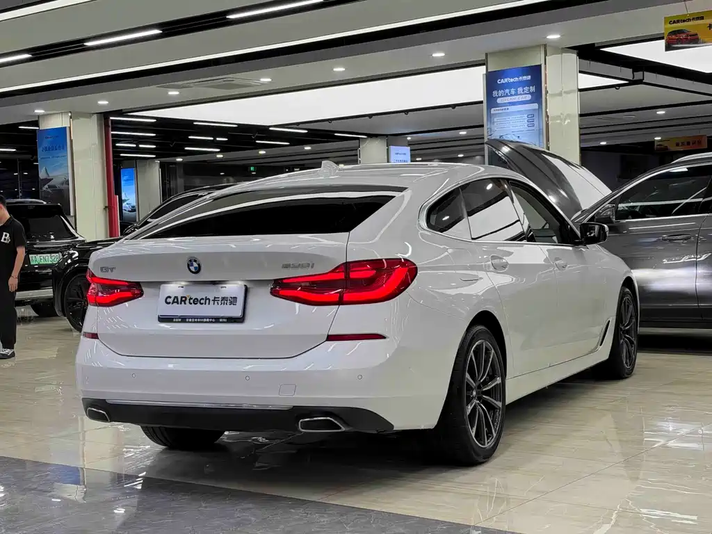 BMW 6 Series GT — миниатюра 5