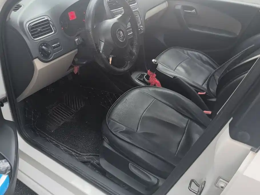 Volkswagen Polo — миниатюра 9