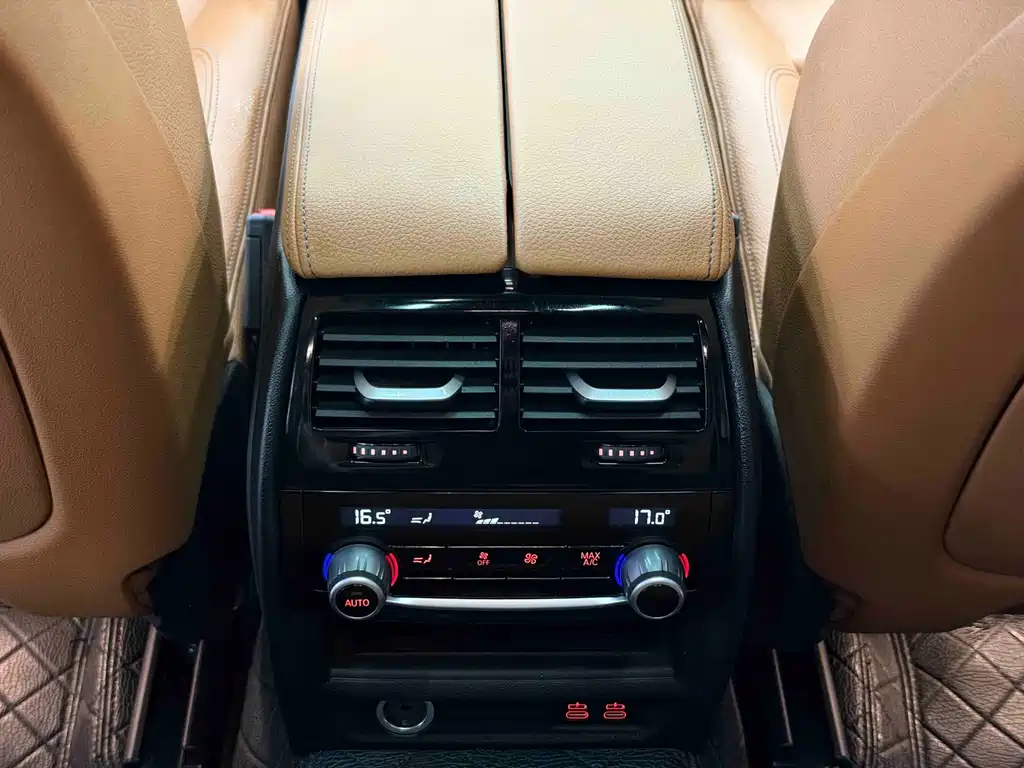 BMW 6 Series GT — миниатюра 14