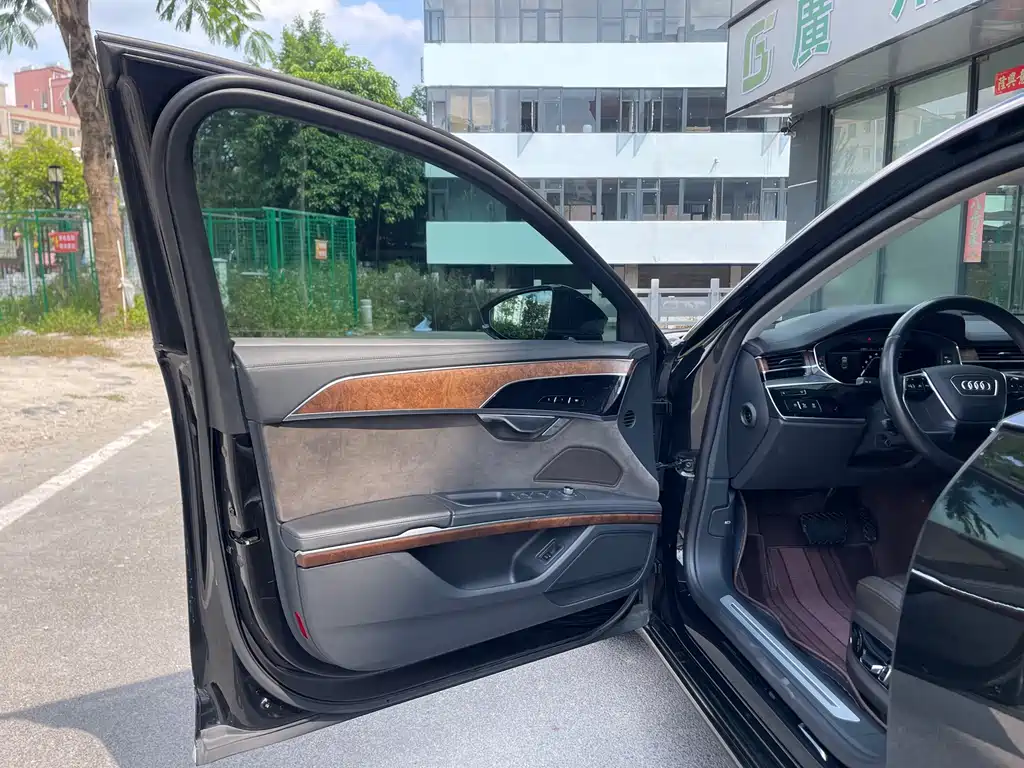 Audi A8 — миниатюра 23