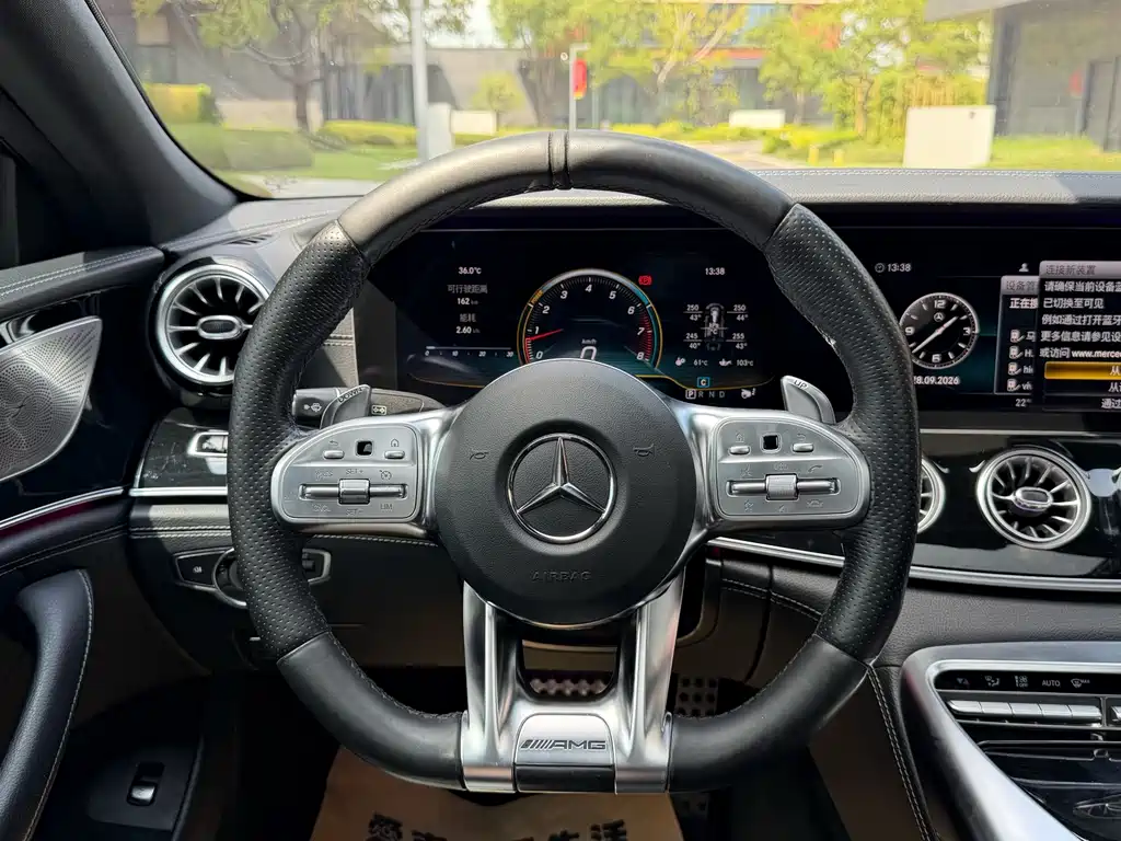 Mercedes-Benz AMG GT — миниатюра 13