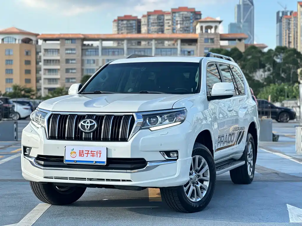TOYOTA PRADO