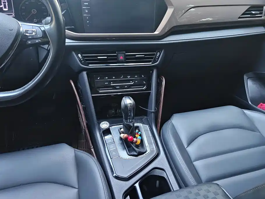 Volkswagen Tharu — миниатюра 16