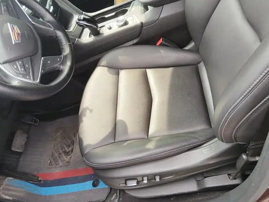 Cadillac XT5 — миниатюра 9