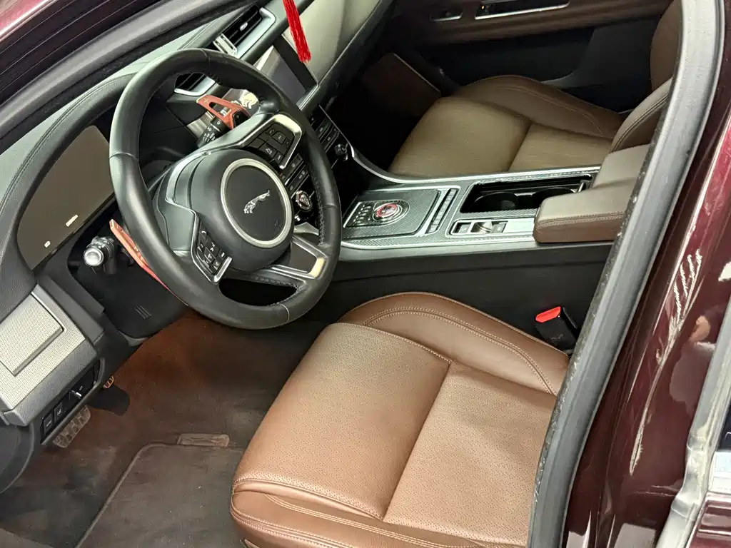 Jaguar XFL 2018 XFL 2.0T 250PS Premium