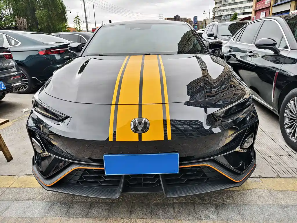 Changan UNI-V — миниатюра 2