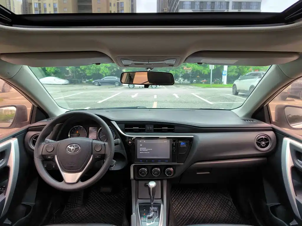 Toyota Corolla — миниатюра 6