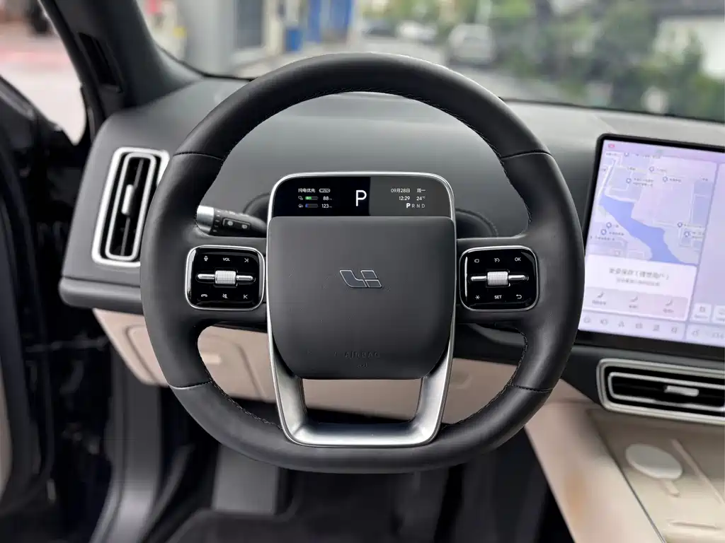 Li Auto Li L9 — миниатюра 17