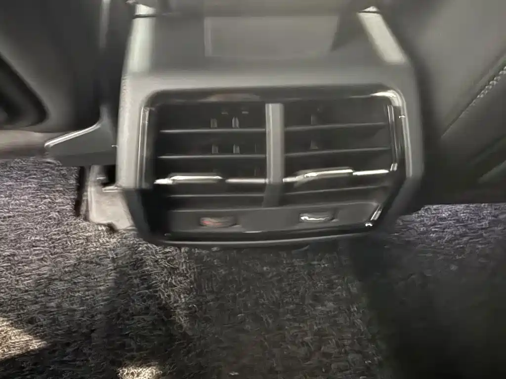 Audi Q3 — миниатюра 20