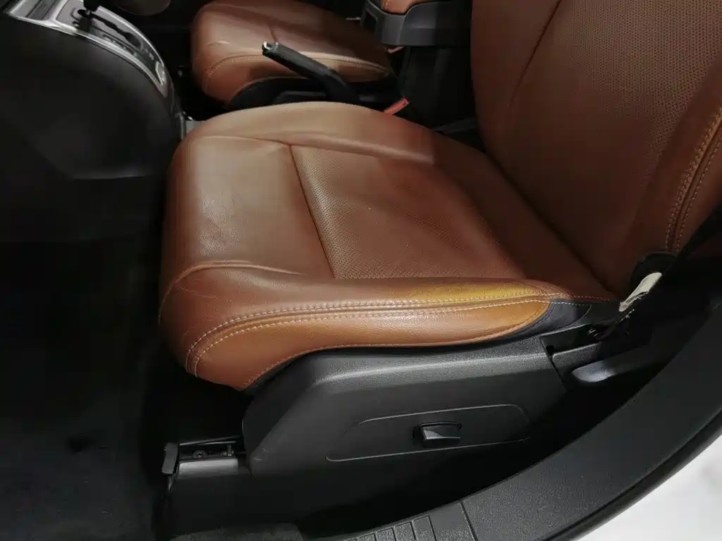 Jeep Compass (Import) — миниатюра 20