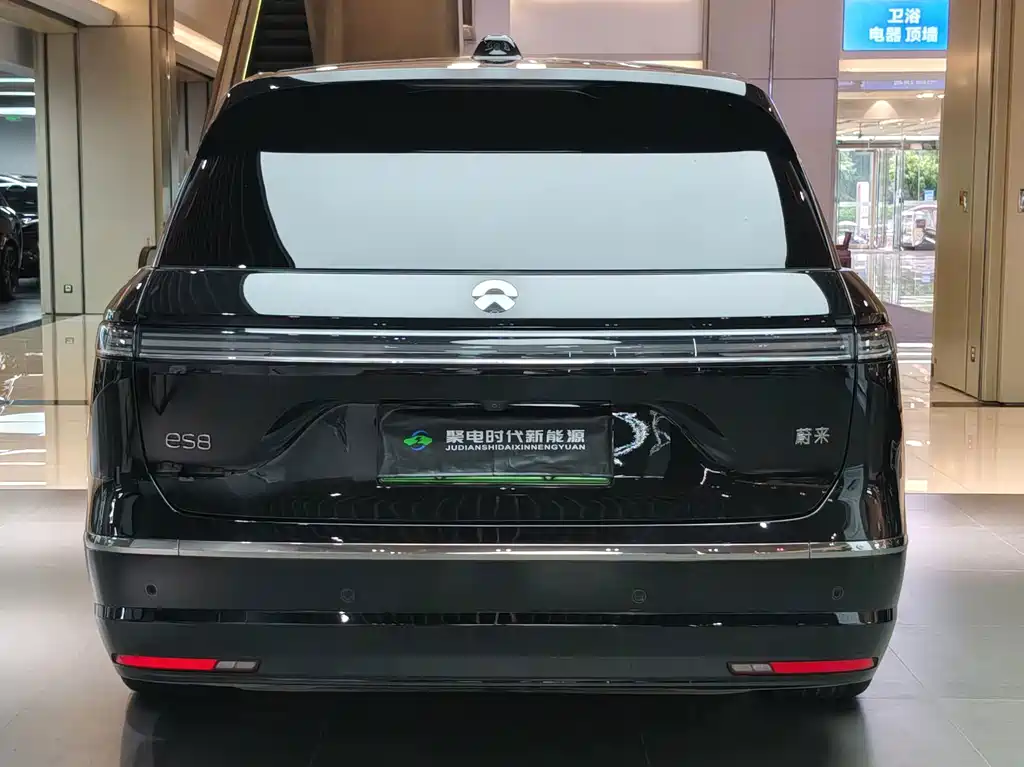 NIO ES8 — миниатюра 6