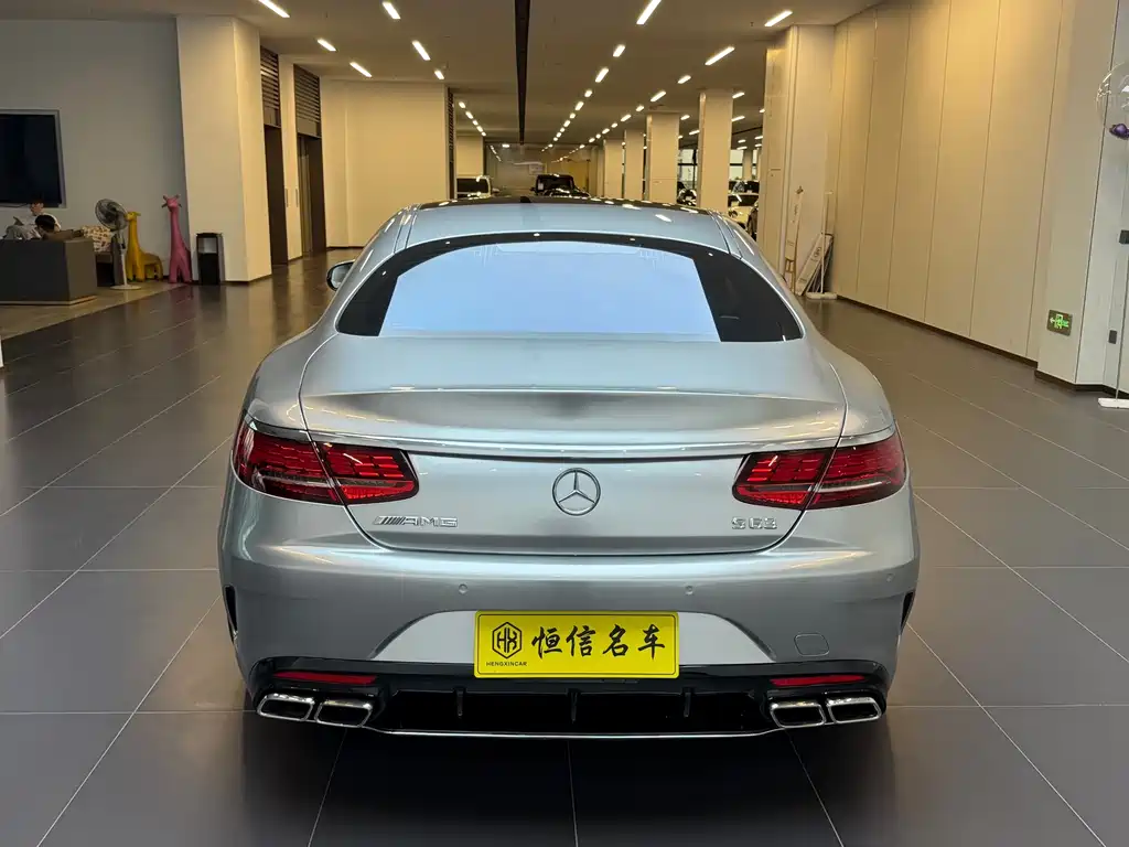 Mercedes-Benz S-Class — миниатюра 6