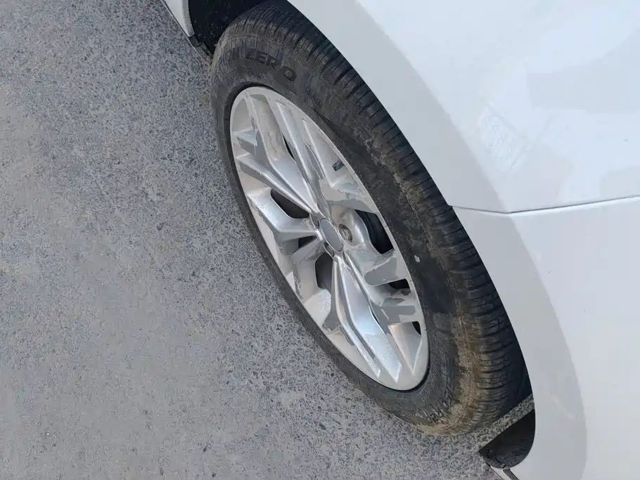 Land Rover Evoque — миниатюра 6