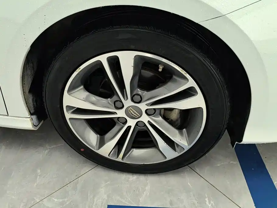 Geely Binrui — миниатюра 6