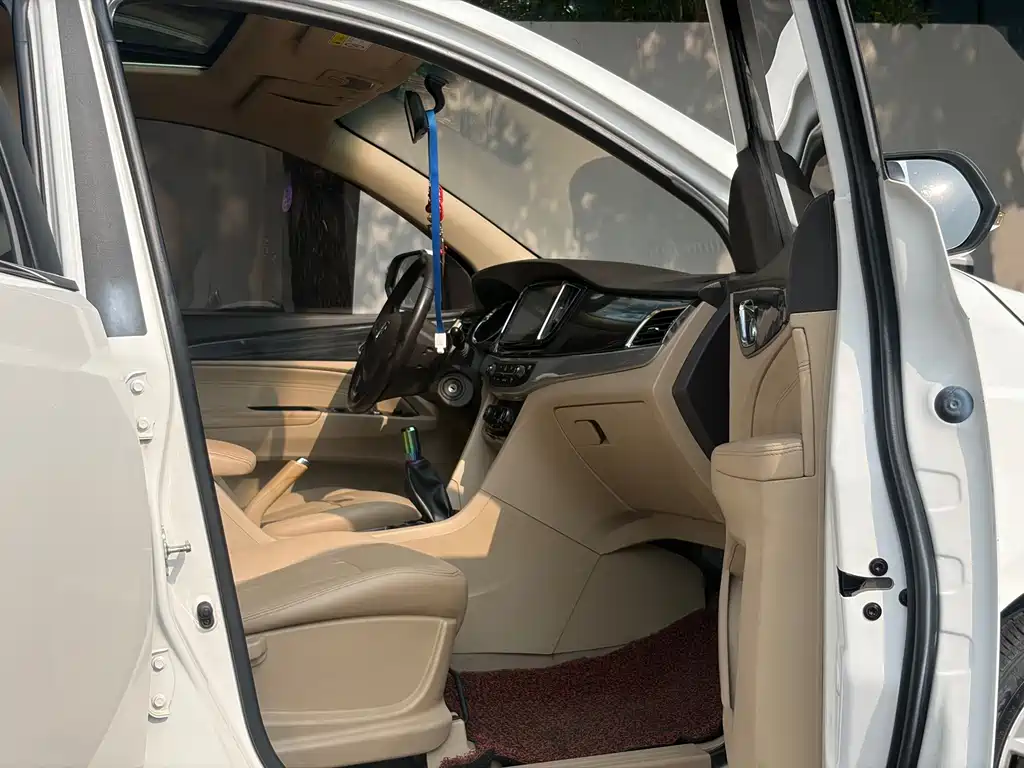 Baojun 730 — миниатюра 12