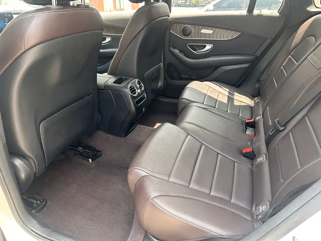 Mercedes-Benz GLC 2021 GLC 260 L 4MATIC