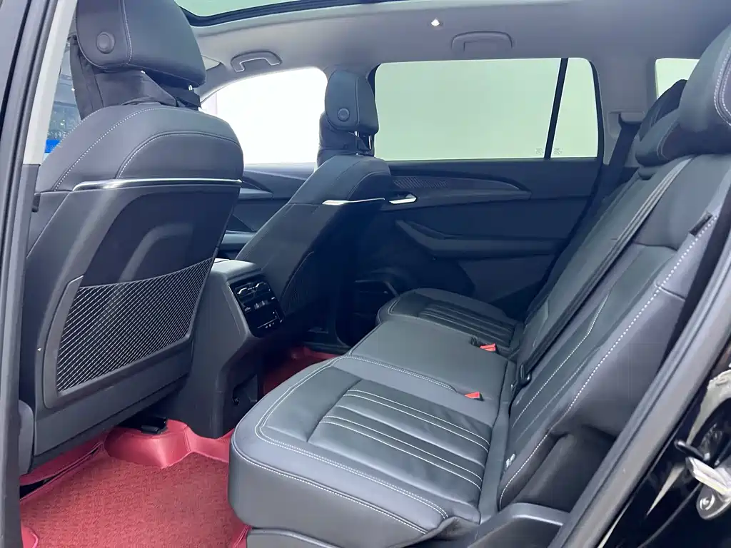 Audi Q6 — миниатюра 24