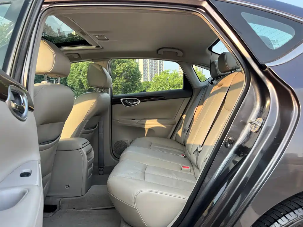Nissan Sylphy — миниатюра 6
