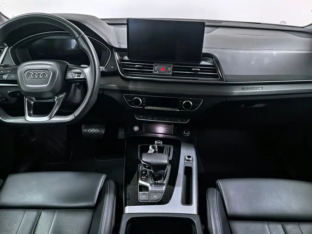 Audi Q5L — миниатюра 9