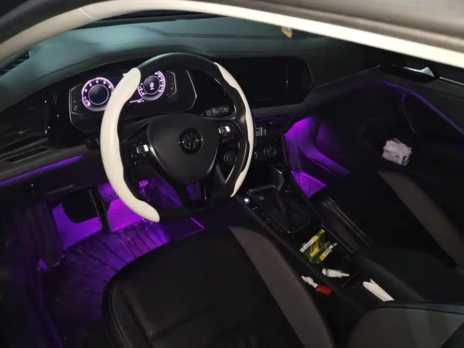 Volkswagen Sagitar — миниатюра 12
