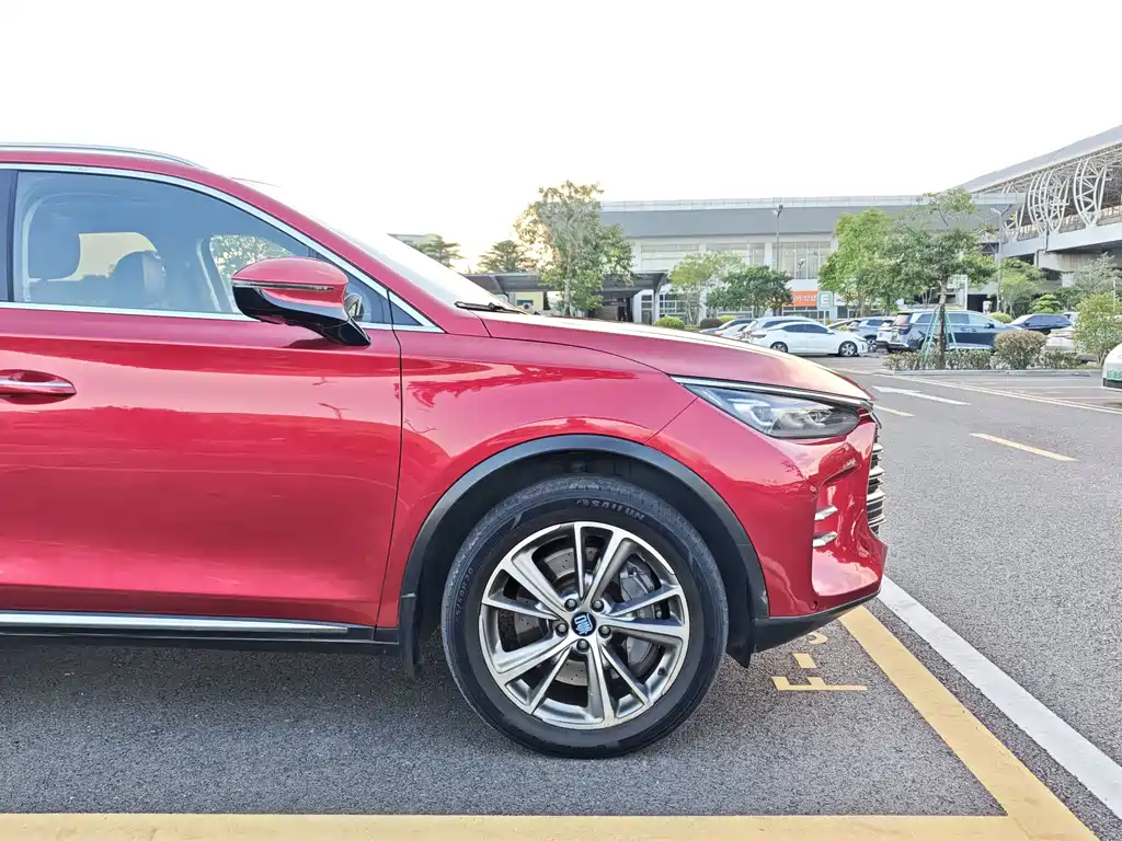 BYD Tang New Energy — миниатюра 27