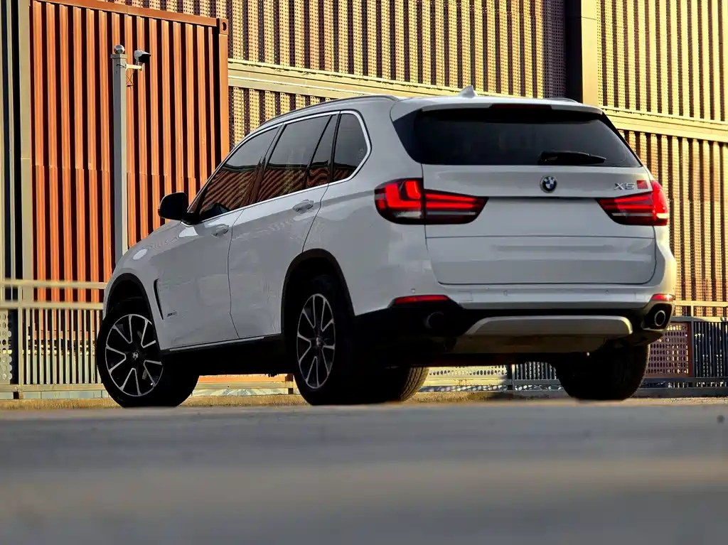 BMW X5 (Import) — миниатюра 4