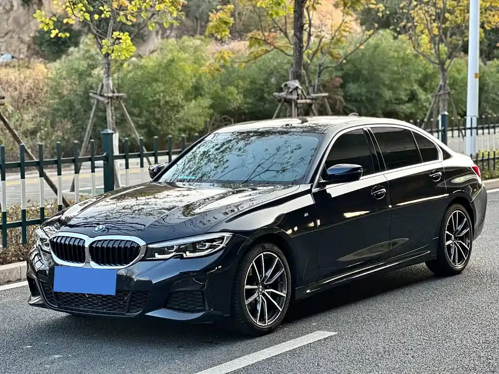 BMW 3 Series 2023 325Li M Sport Package
