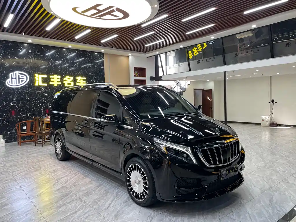 Mercedes-Benz V-Class V 2018 V 260 L Luxury Long Wheelbase VI