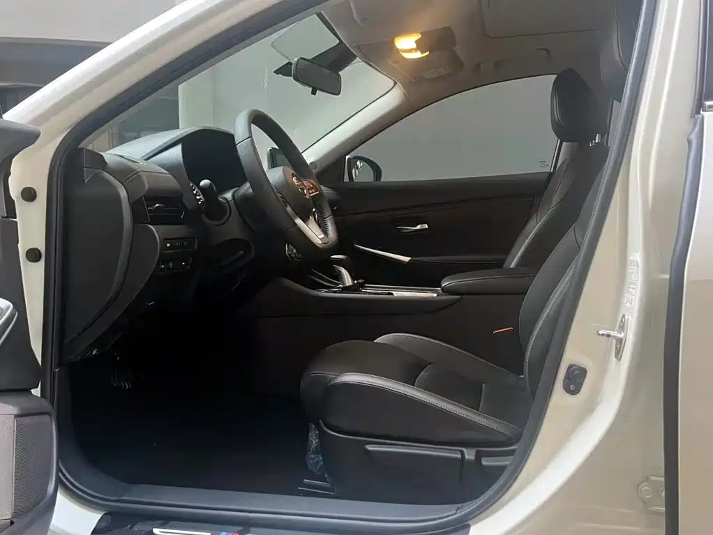 Nissan Sylphy — миниатюра 9