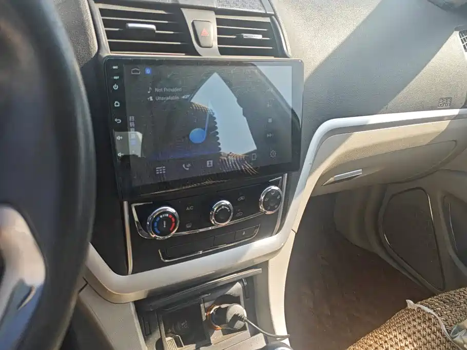 Geely Emgrand — миниатюра 13