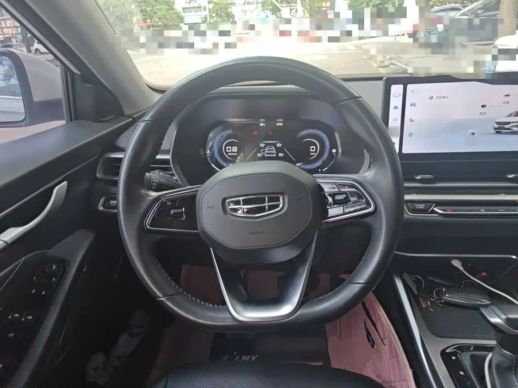 Geely Emgrand — миниатюра 11