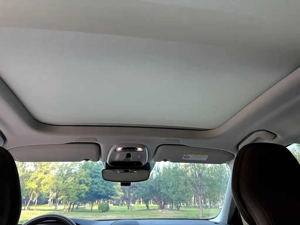 Volvo XC60 — миниатюра 10