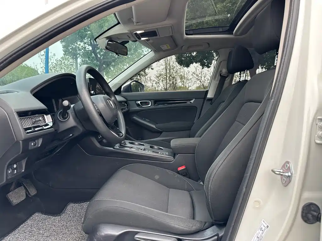 Honda Civic 2022 240TURBO CVT