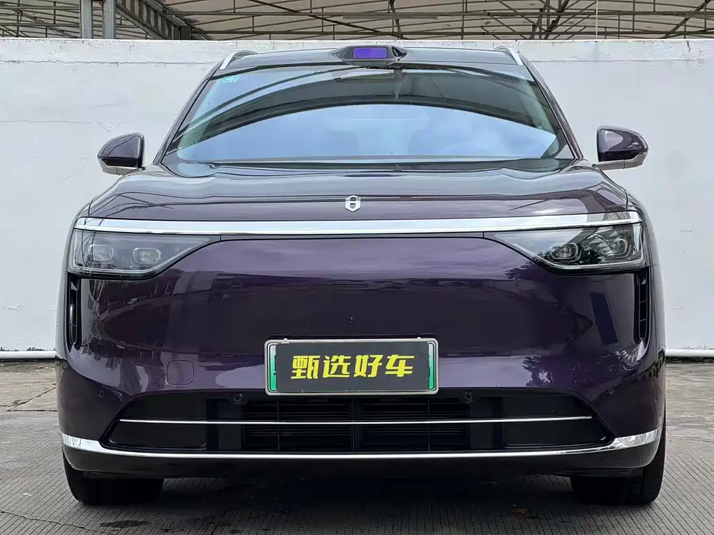 Aito M8 2025 Max+ 53.4kWh 6 мест (192 ）