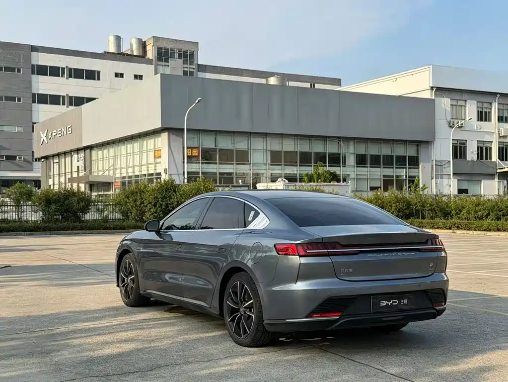 BYD Han — миниатюра 5