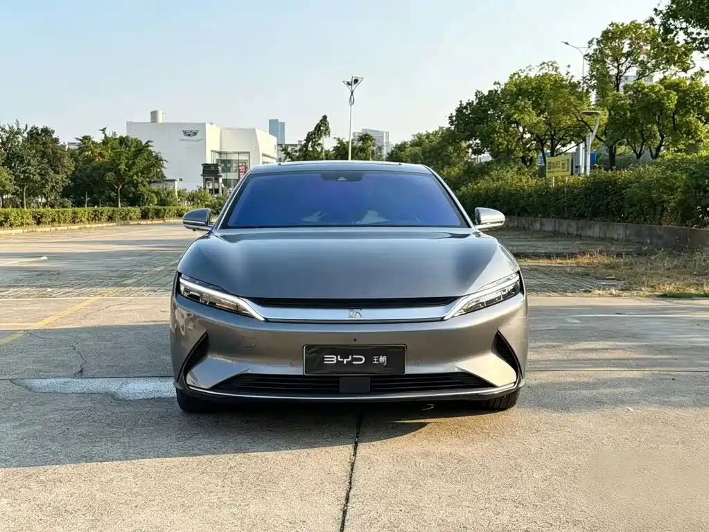 BYD Han — миниатюра 2