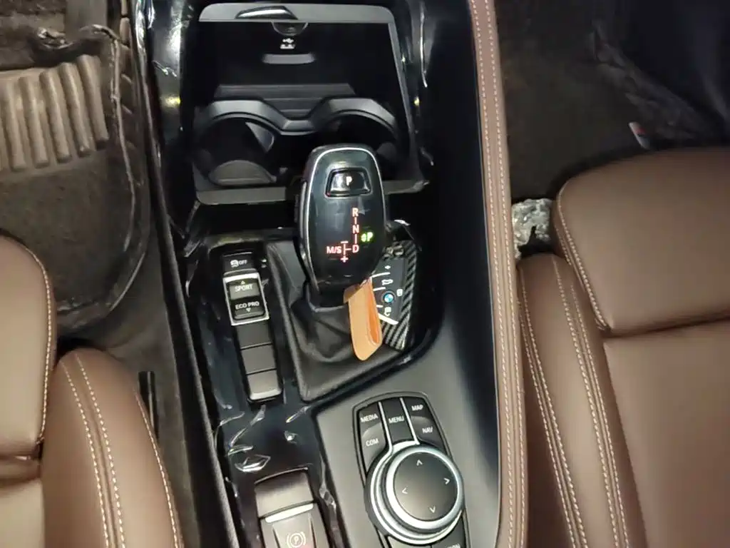 BMW X1 — миниатюра 14