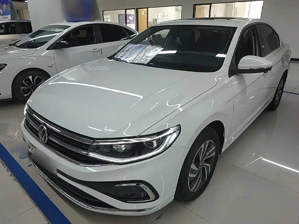 Volkswagen Bora — миниатюра 2