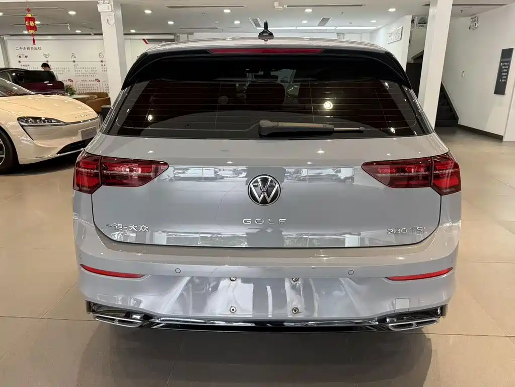 Volkswagen Golf — миниатюра 5