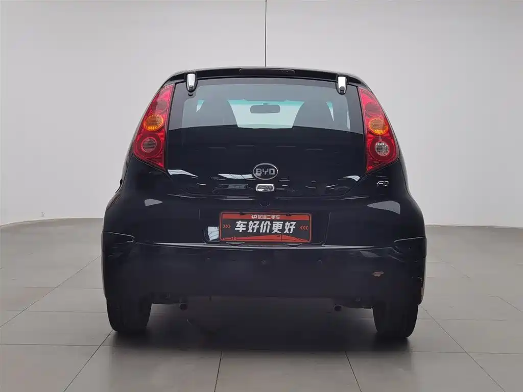BYD F0