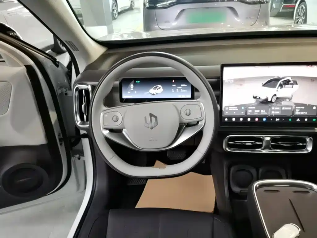 Leapmotor Leapmotor B10 — миниатюра 11