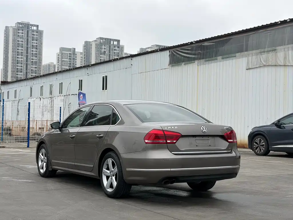 Volkswagen Passat — миниатюра 10