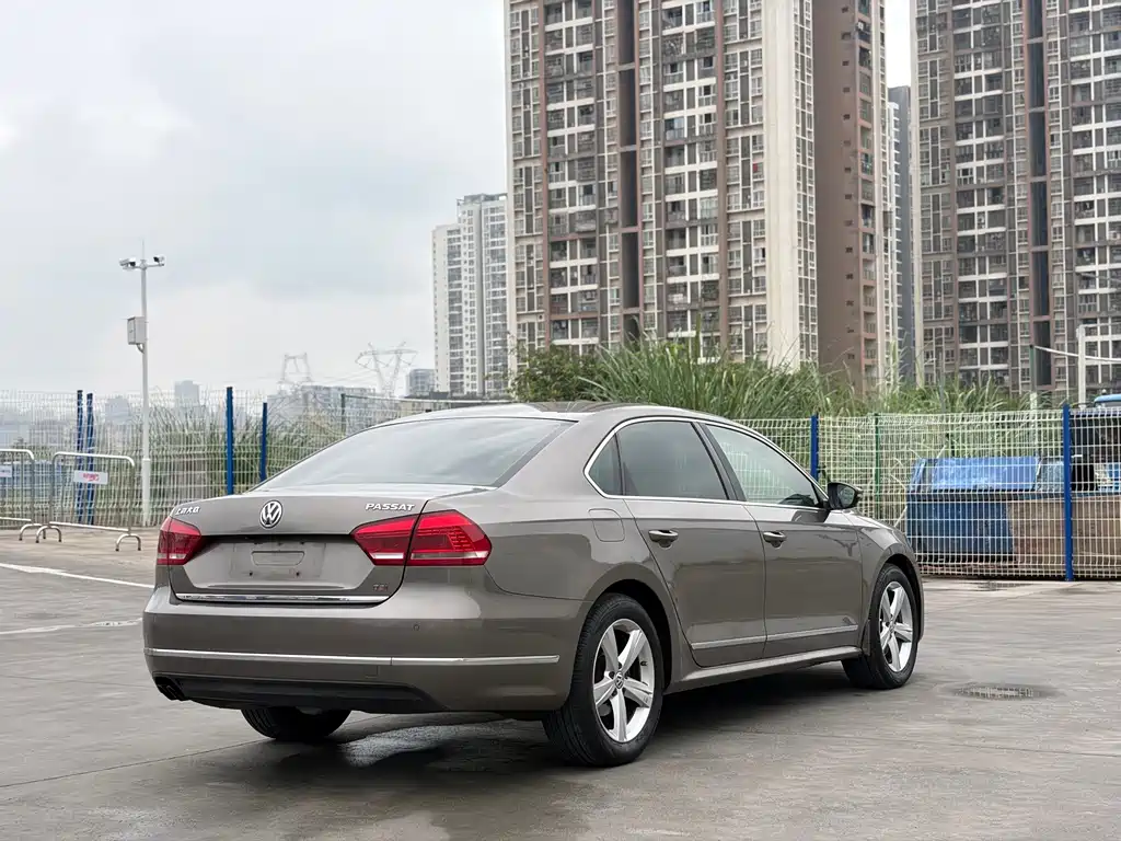 Volkswagen Passat — миниатюра 11