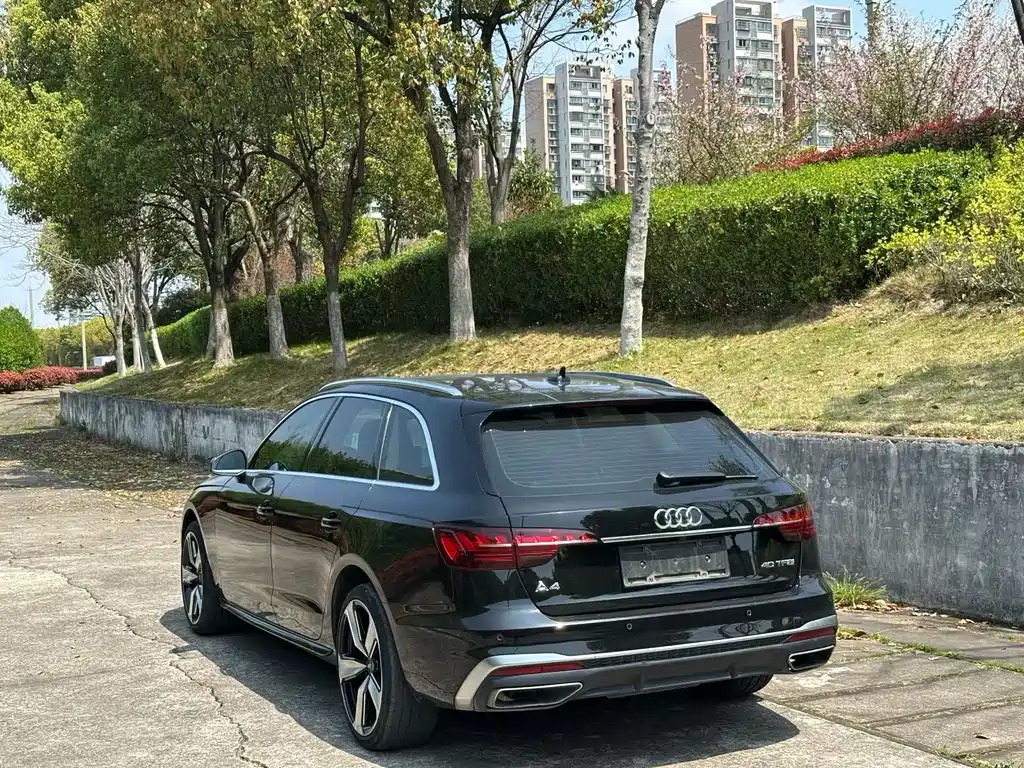 Audi A4 2021 Avant 40 TFSI Luxury