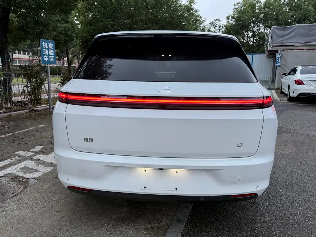 Li Auto Li L7 — миниатюра 16