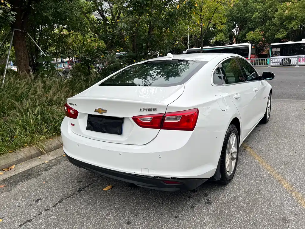 Chevrolet Malibu XL — миниатюра 7