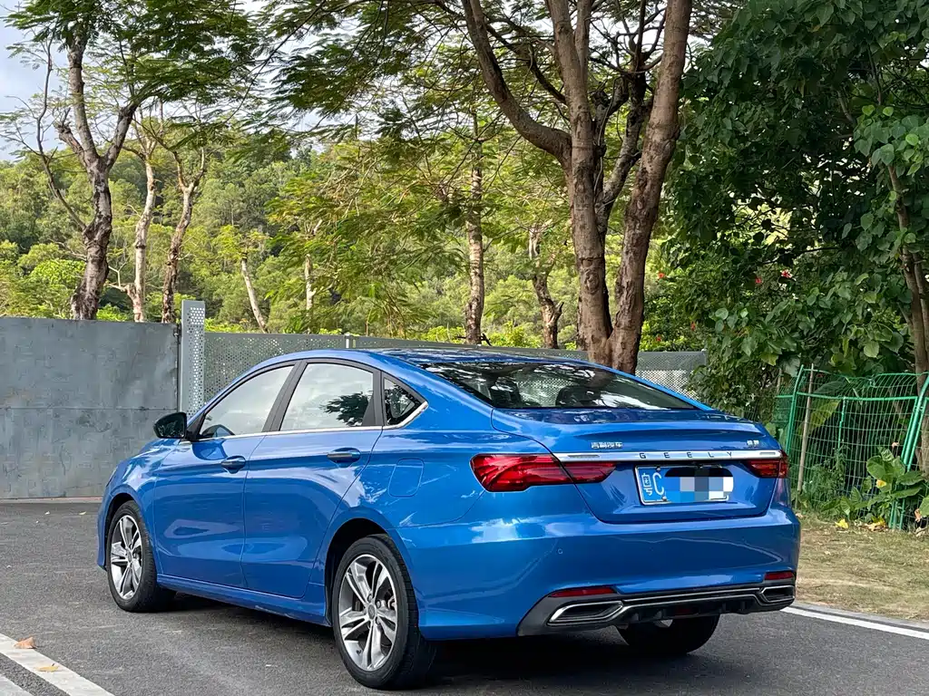 Geely Binrui — миниатюра 7